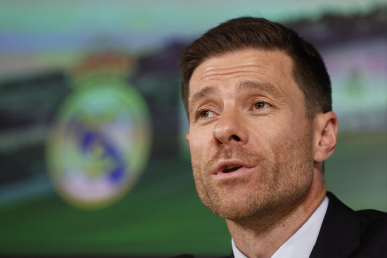 “Es el momento”: Xabi Alonso inicia su etapa como entrenador del Real Madrid y afirma que vuelve a casa lleno de ilusión