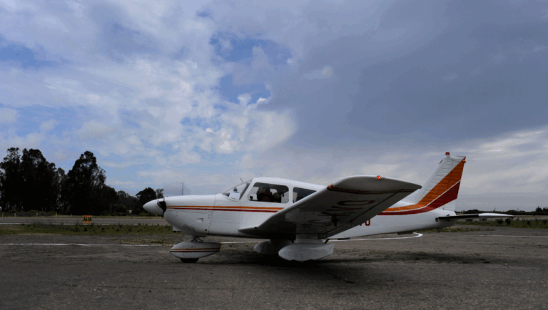 Condiciones adversas, falta de georreferencia y 6 desaparecidos: Lo que se sabe del accidente de la avioneta en Tiltil