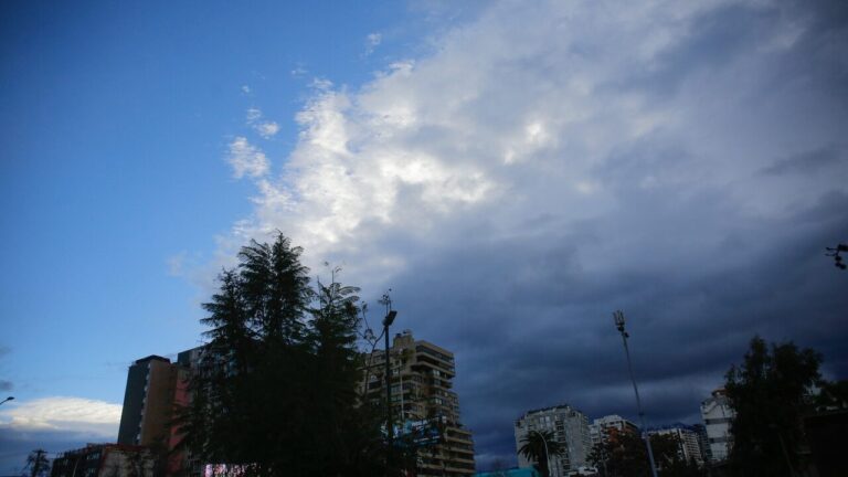 Declaran Alerta Temprana Preventiva en O'Higgins por vientos con probabilidad de viento blanco