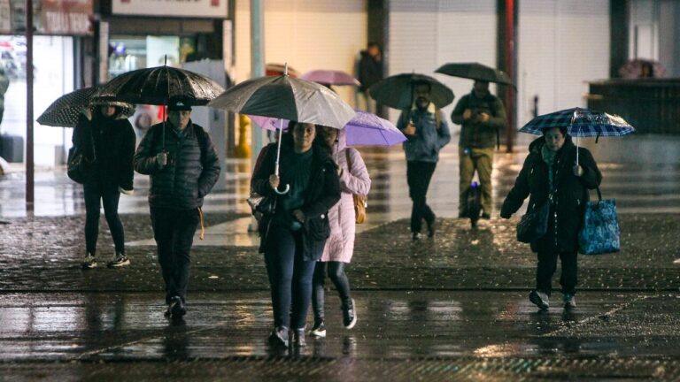 Sistema frontal en la Región Metropolitana: CGE activa plan de contingencia ante posibles cortes de luz