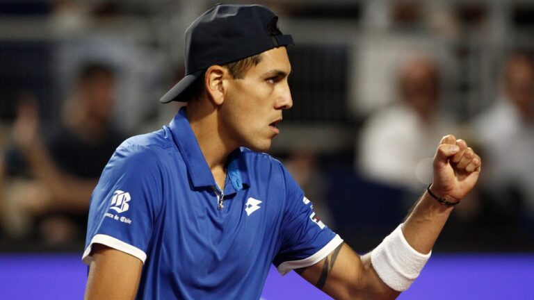 Alejandro Tabilo brilla en su estreno en el Challenger de Cancún y consigue su primera victoria después de dos meses