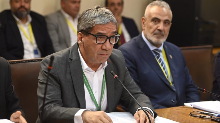 Acusación constitucional contra Gonzalo Durán: Así quedó conformada la comisión revisora del libelo