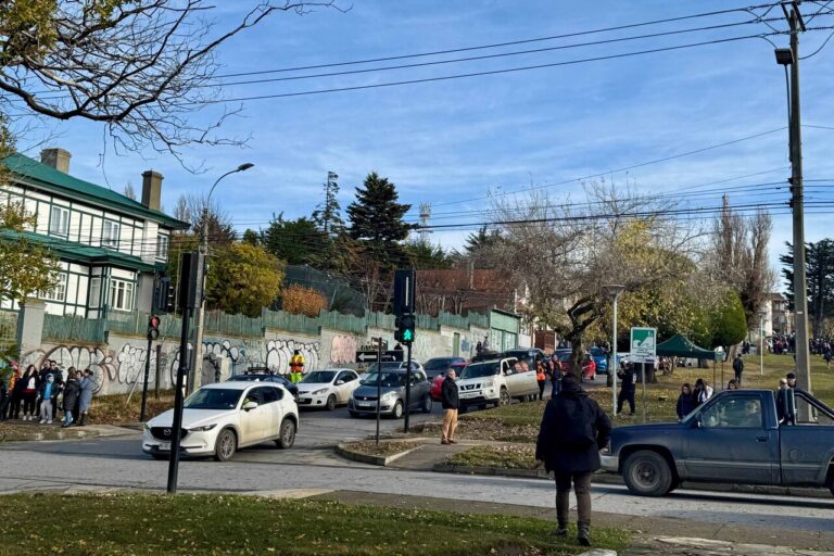 Tras llamado a evacuar: Dirección del Trabajo indica que trabajadores no pueden volver a labores hasta que haya condiciones seguras
