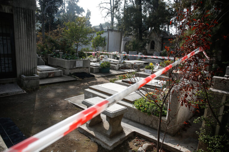 Revelan nuevos casos de profanaciones de tumbas en el Cementerio General: Se han registrado decenas desde 2021
