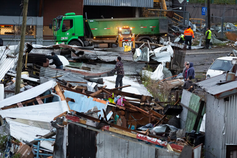 Tornado en Puerto Varas: Presidente Boric confirma que desde hoy se aplicará ficha FIBE a los afectados