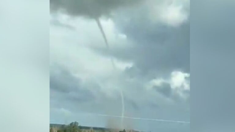 Tornado en Los Ángeles: Vientos de hasta 137 km/h marcan el primer evento del año