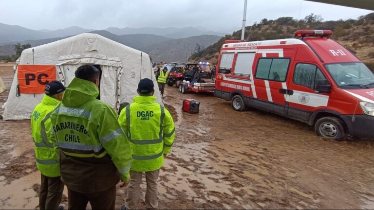Encuentran avioneta siniestrada que capotó en cercanías de Curacaví