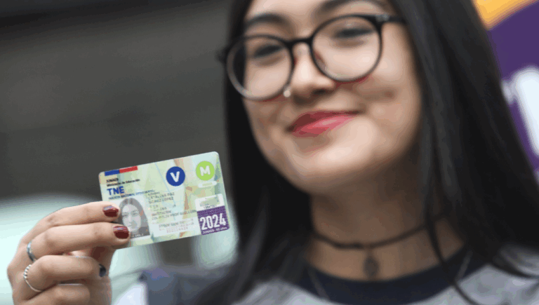 Últimos días para revalidar la TNE: ¿Dónde y cómo hacerlo para mantener el pase escolar activo?