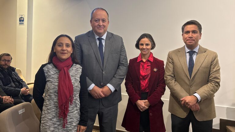 CNC y Fiscalía lanzan canal de denuncias para enfrentar delitos en el comercio formal: Así funcionará
