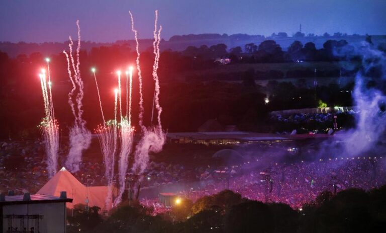 Policía británica investiga cánticos contra el ejército israelí en Glastonbury