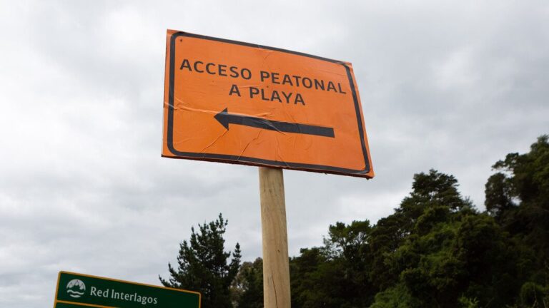 Proyecto de ley busca ordenar reapertura del acceso a playas: ¿De qué se trata?