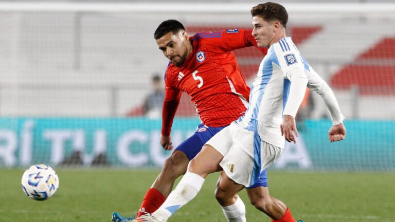 Chile vs Argentina: A qué hora y por dónde ver el partido por las clasificatorias al Mundial 2026