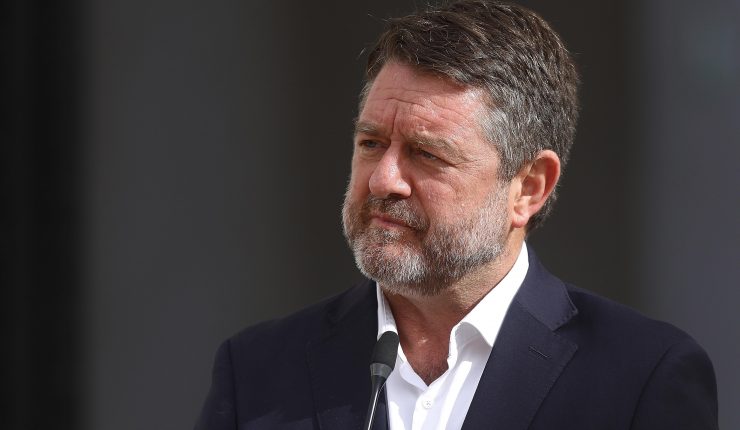 Se habrían gastado $31 millones: Contraloría detecta presunto uso de fondos públicos en campaña de reelección de Claudio Orrego