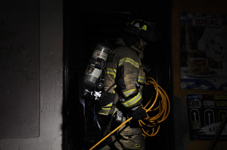 Tragedia en San Bernardo: Tres personas mueren por incendio en una vivenda
