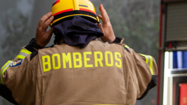 Emergencia química en General Velásquez: Derrame de ácido fosfórico genera caos en Lo Espejo