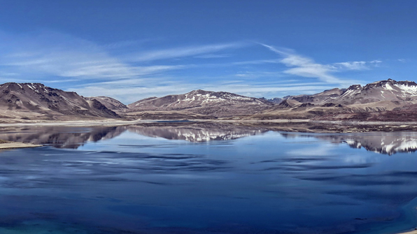Monitorean actividad del Complejo Volcánico Laguna del Maule por sismo asociado al fracturamiento de roca