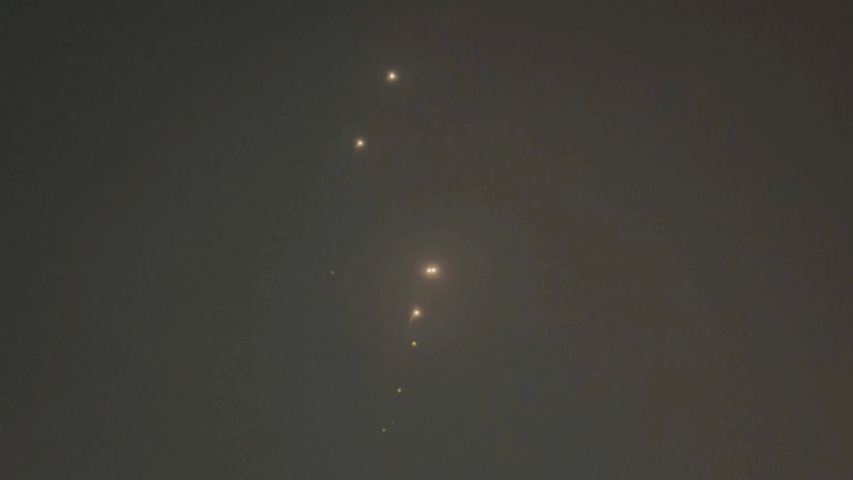 Explosiones sobre Doha, la capital de Qatar, tras anuncio de represalia de Irán contra EE.UU.