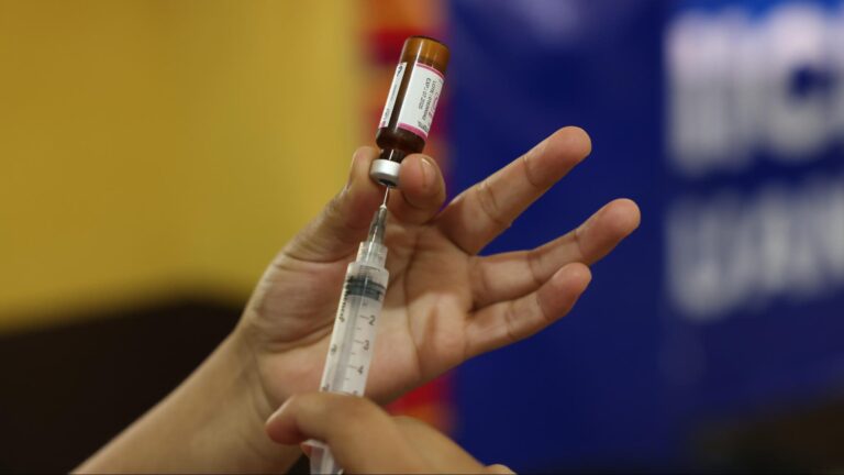 Menores de cinco años presentan la cobertura más baja en vacunación contra la influenza 2025