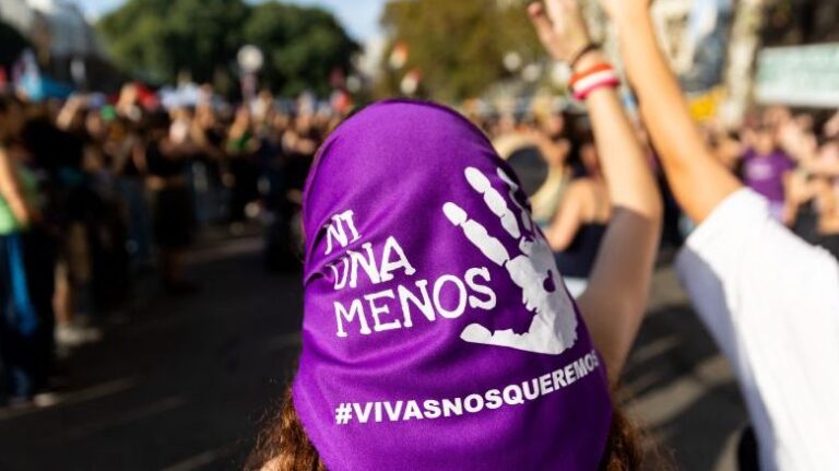 A 10 años del grito Ni Una Menos: De la movilización de mujeres a los recortes del gobierno de Javier Milei