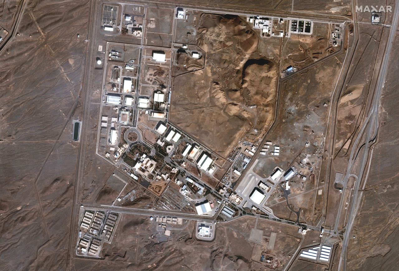 Una imagen de satélite muestra las instalaciones nucleares de Natanz, en Irán, el 24 de enero. Maxar Technologies/Reuters