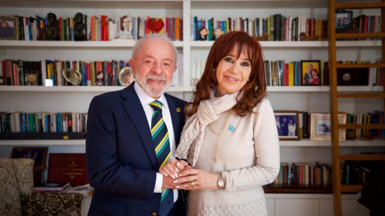 Lula da Silva visita a Cristina Fernández durante su arresto domiciliario en Argentina