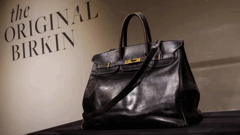Bolso Birkin original fue subastado por 10 millones de dólares: Fue adquirido por coleccionista privado japonés