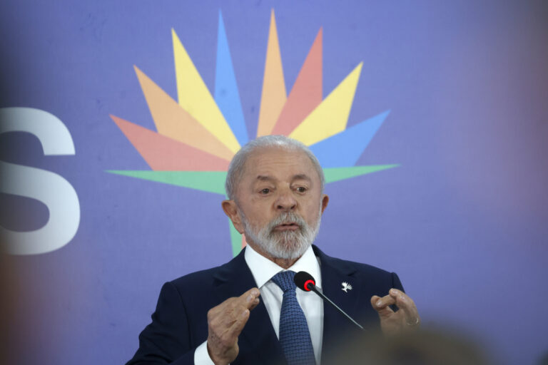 Presidente Lula quiere negociar con Estados Unidos, pero aclara que “un gringo” no le da órdenes a Brasil