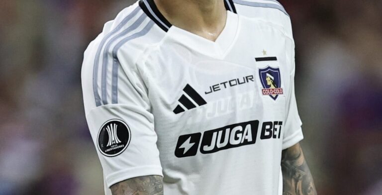 El Valladolid español honrará el centenario de Colo Colo con amistosos durante su gira chilena