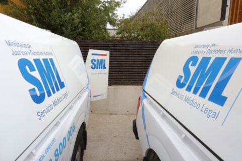 Dos personas en situación de calle mueren durante el sistema frontal en Santiago