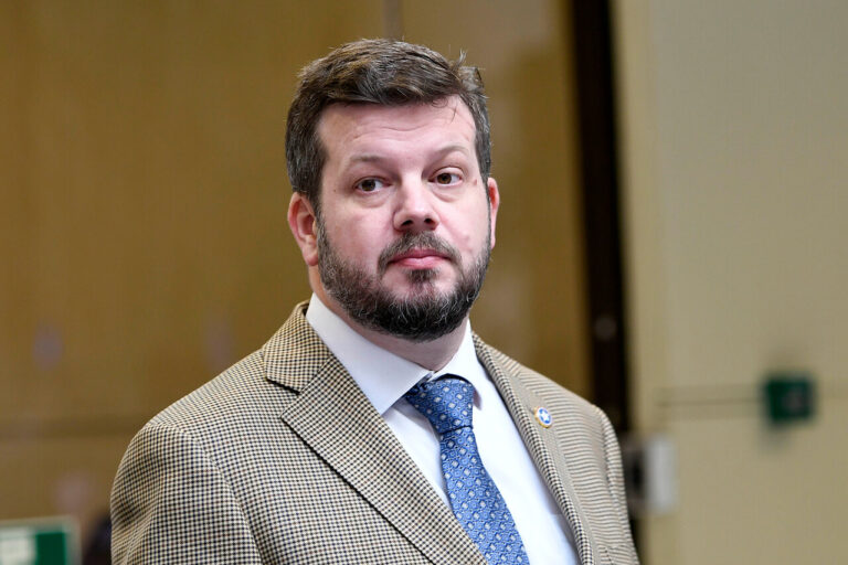 Johannes Kaiser asegura que apoyaría 