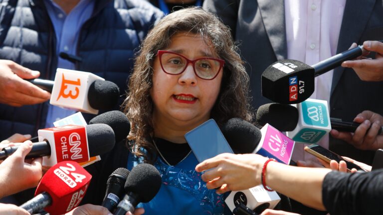 Desbordes explica los motivos del despido de la rectora del INBA: 