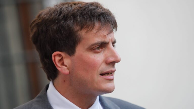 Schalper se opone a idea de 