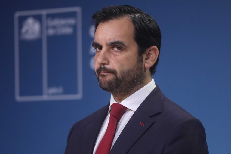 Gajardo y eventual AC en su contra por caso sicario: “Esto se originó en otro poder del Estado donde no tengo competencia”