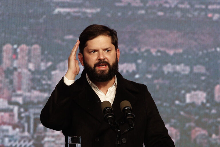 Carolina Urrejola reflexiona sobre cumbre progresista en Santiago: “¿Es una pérdida de tiempo y plata una cumbre de este tipo?”