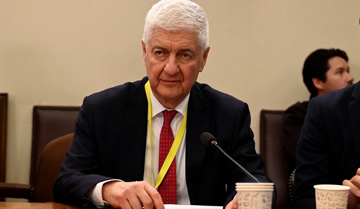 Tras polémica por no pago de contribuciones: Ministerio de Hacienda le pide la renuncia al director del SII, Javier Etcheberry