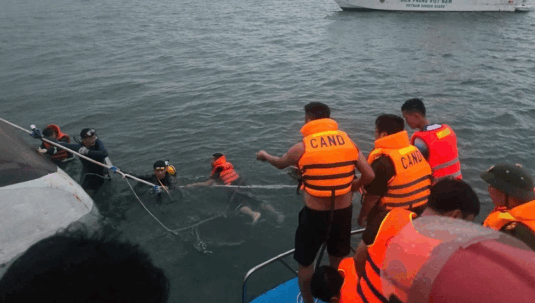 18 muertos y decenas de desaparecidos deja accidente turístico en barco de Vietnam