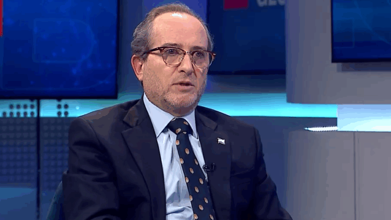Gil Artzyeli, embajador de Israel en Chile, afirma que en Gaza “no hay genocidio”