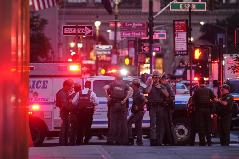 Lo que sabemos del mortal tiroteo ocurrido en Nueva York que dejó cuatro muertos