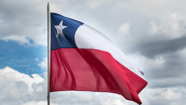 Día Nacional de la Bandera: Historia, origen y significado de la fecha en Chile