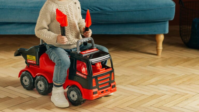 Sernac oficia a juguetería tras caso de auto infantil que se incendió mientras era utilizado