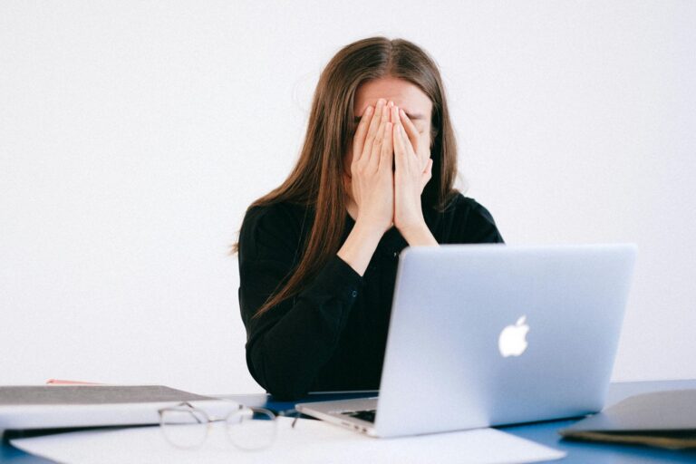 Experta entrega 11 recomendaciones prácticas para enfrentar la ansiedad en tu día a día