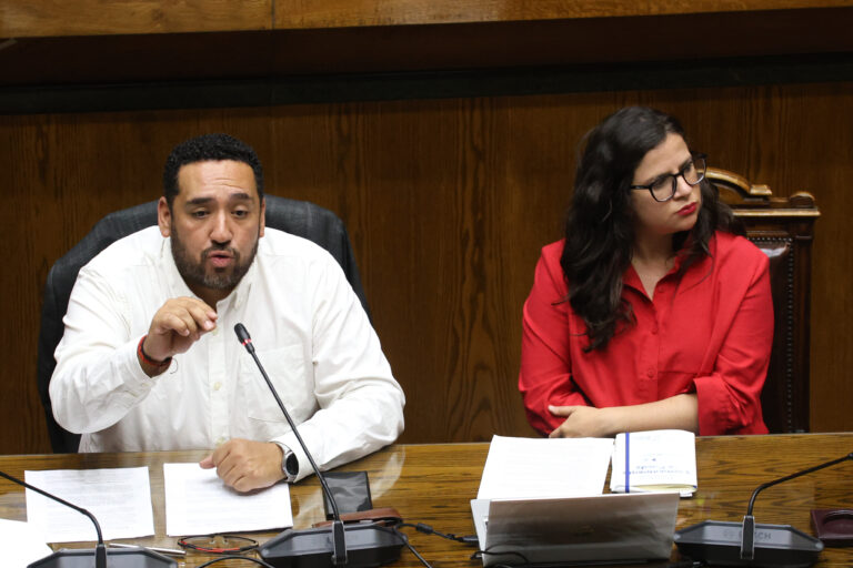 ¿Tensión en el gabinete? Ministro Cataldo cuestiona a Antonia Orellana tras críticas a presidente del Partido Comunista