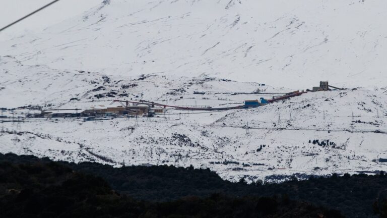 Sismo obligó a evacuar y detener faenas de El Teniente: No se reportan lesionados