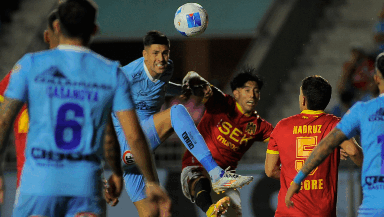 Unión Española e Iquique empatan 2-2 en duelo clave por el descenso marcado por polémicos penales