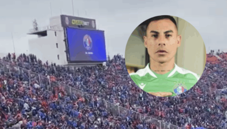 Así reaccionaron los hinchas de la U al nombre de Eduardo Vargas durante la presentación de formaciones en el Nacional