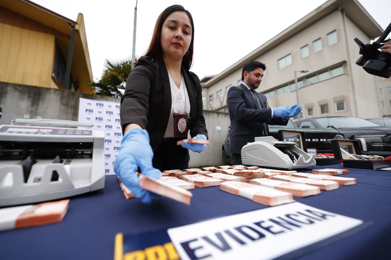 "Operación Imperio": Desarticulan organización criminal/@PDI_CHILE