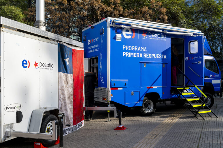 Lanzan el primer centro de operaciones para emergencias móvil con conexión satelital