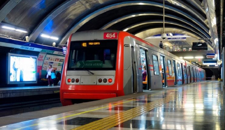 Cierre de estaciones en el Metro de Santiago: ¿Cómo descargar el justificativo?