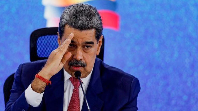 ¿Qué implica el decreto de conmoción externa de Nicolás Maduro?