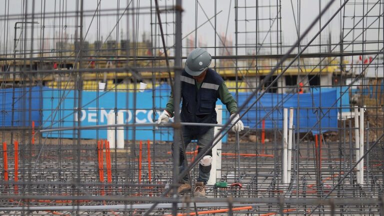 Avanza en el Senado el proyecto de ley que agiliza la obtención de permisos de urbanización y edificación